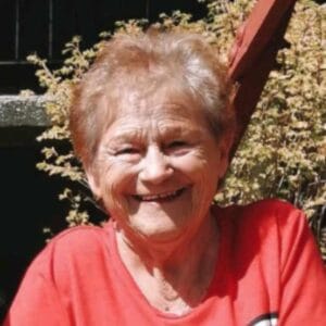 Doucet, Jeannineweb